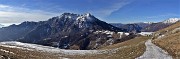 13 Salendo verso la Baita Alta con vista sulla Val del riso e verso Alben e Menna